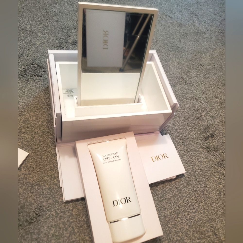 Dior Vanity Set